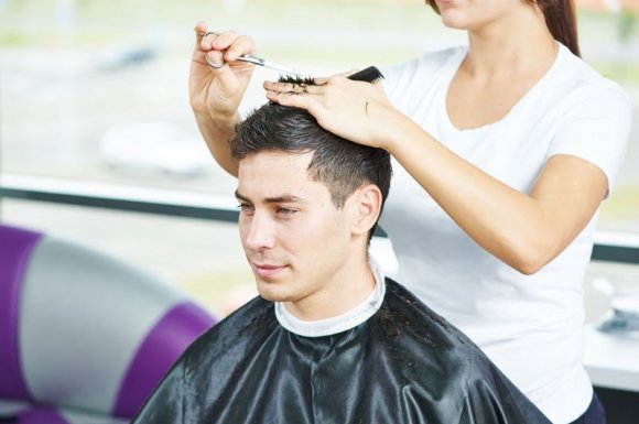 Les avantages d’un coiffeur visagiste Cosne-d'Allier