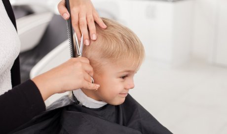 Salon de coiffure spécialiste des coupes pour petit garçon Cosne-d'Allier 